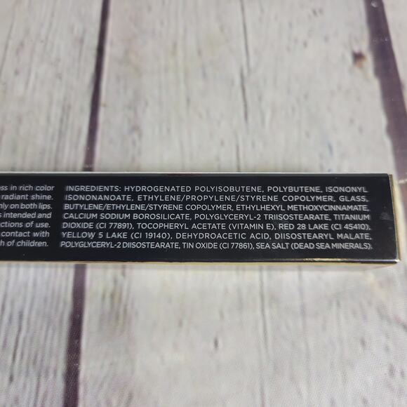 Seacret Radiant Lip Gloss Sweet Rose pink color Make Up Lips Glossy NEW - Picture 5 of 5